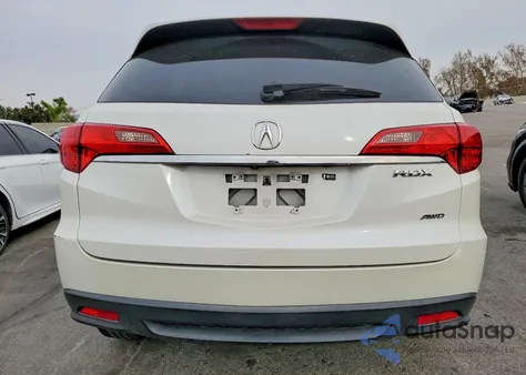 2015 Acura Rdx Technology z USA, uszkodzony, nr VIN 5J8TB4H52FL017258